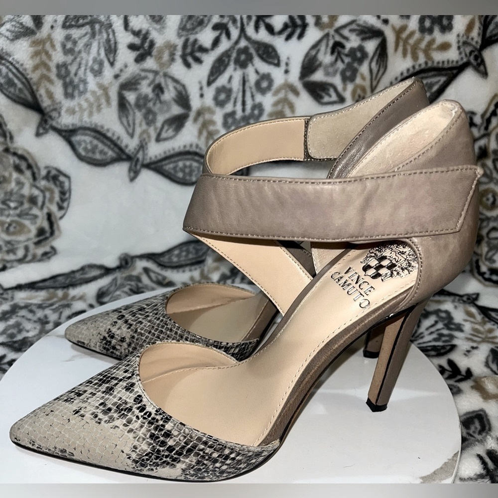 Vince Camuto Carlotte Tabby Grey/Toast Taupe Heels Size 5 1/2M - Picture 7 of 11